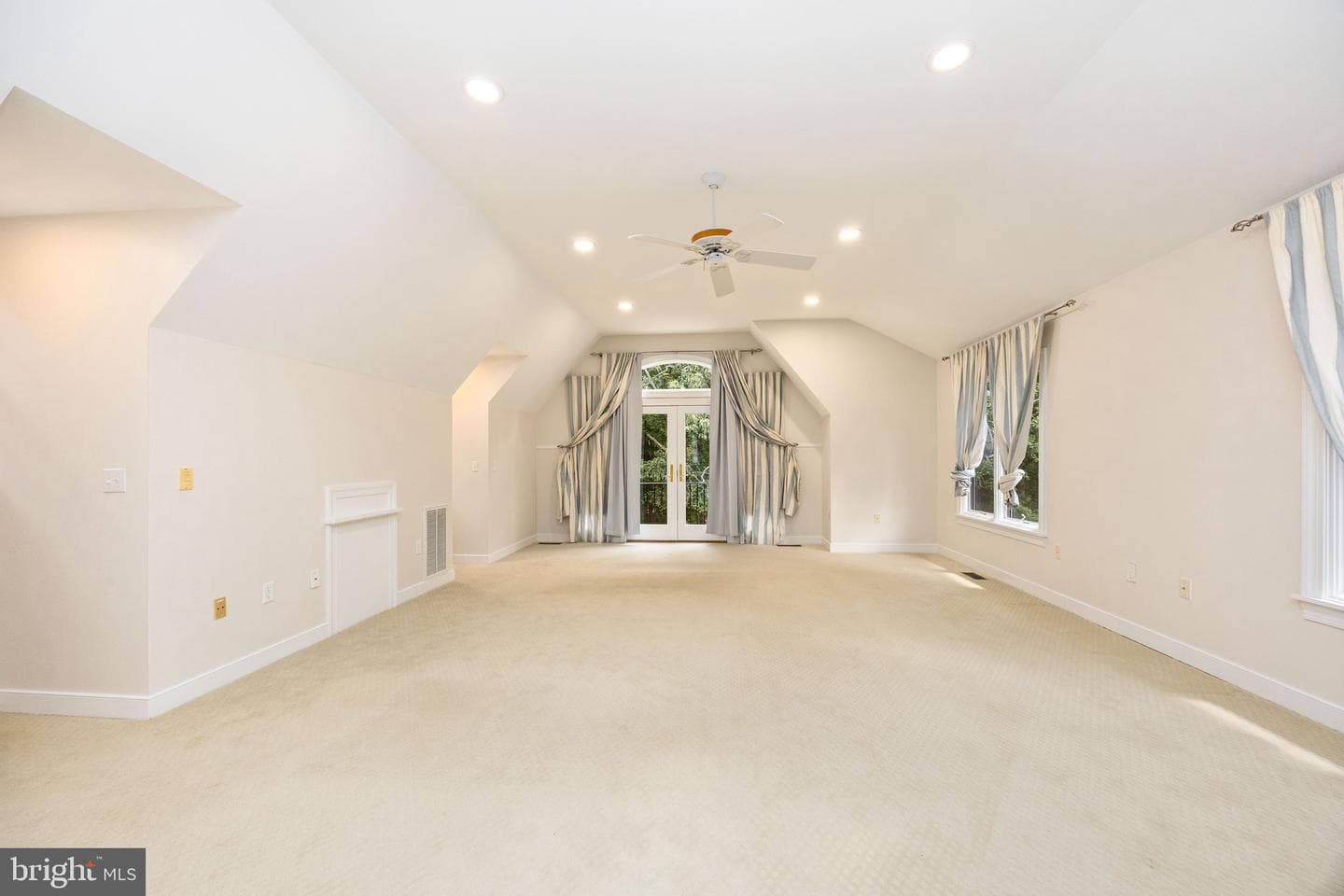 30611 Foxchase Drive photo 48