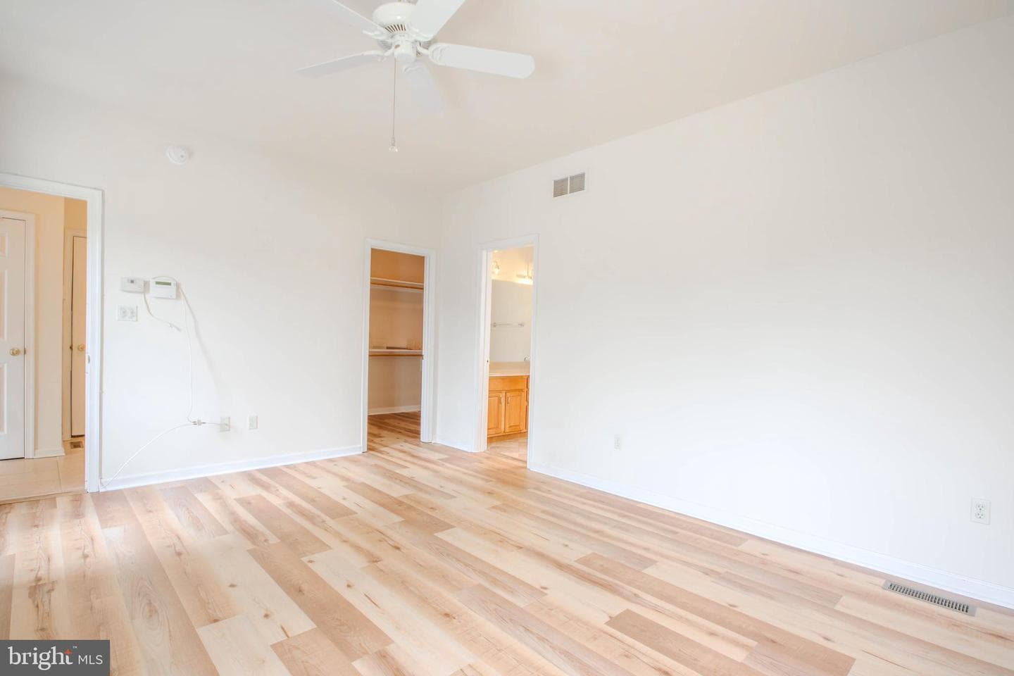 27580 Derby Drive photo 27