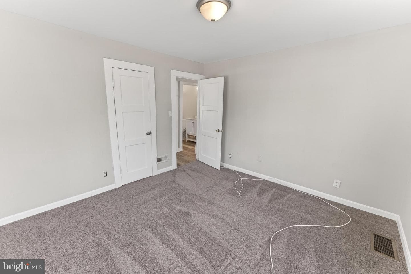 201 Carrollton Avenue photo 13