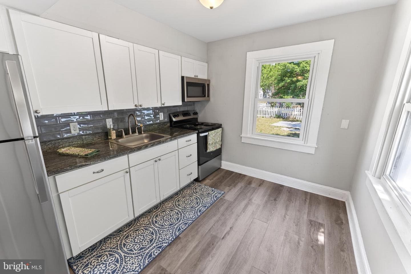 201 Carrollton Avenue photo 7