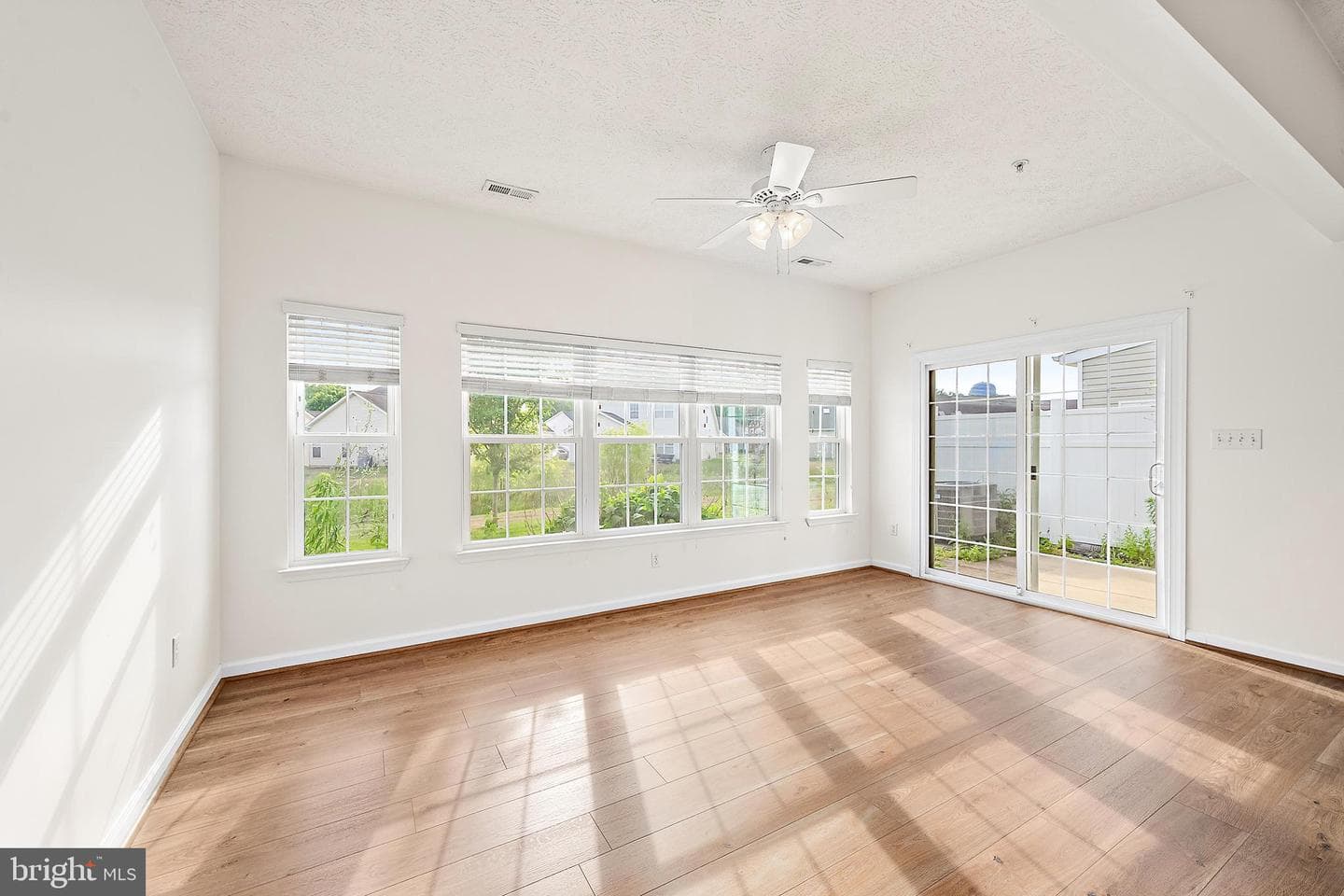 9540 Wedge Way photo 14
