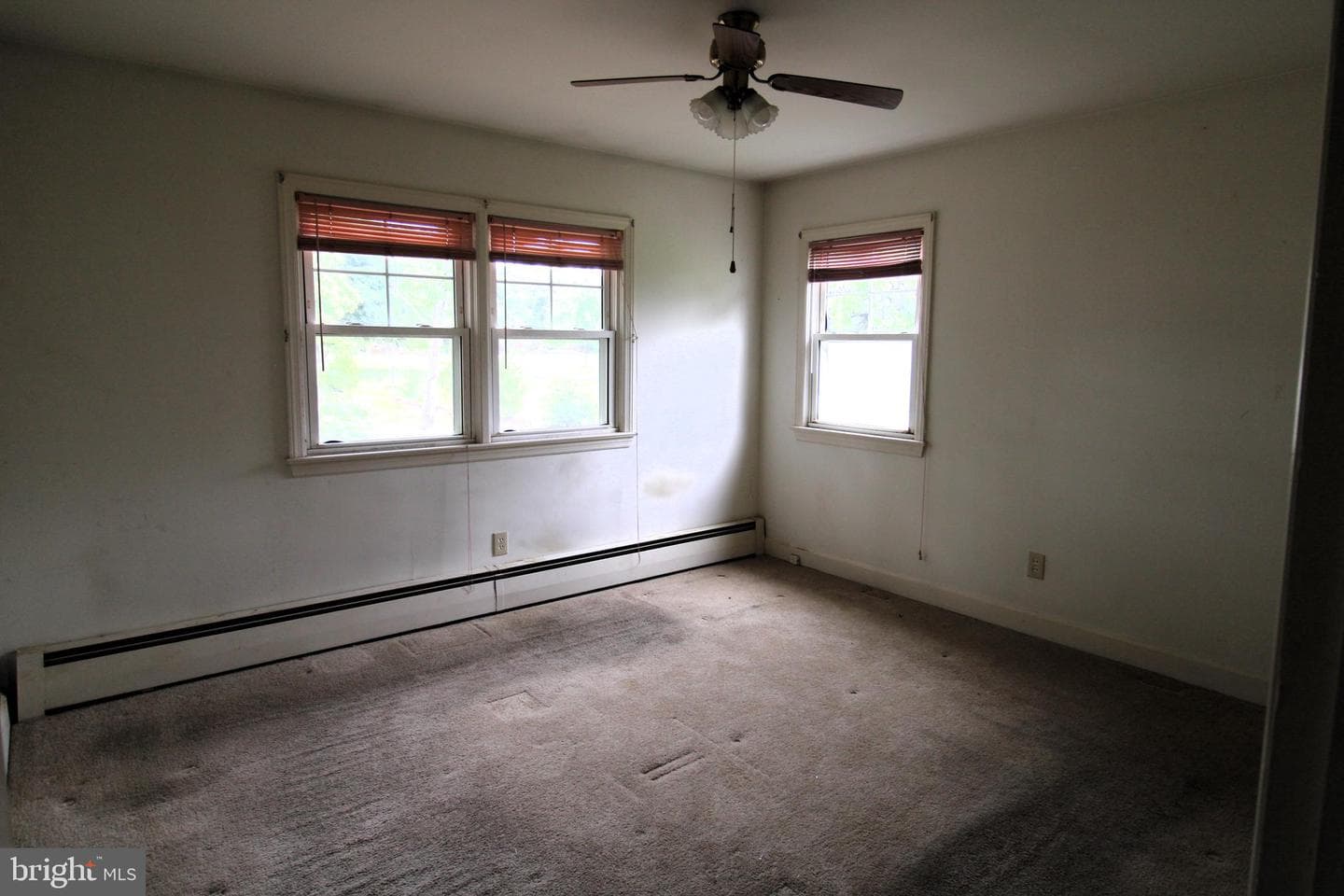 301 Glendale Drive photo 13