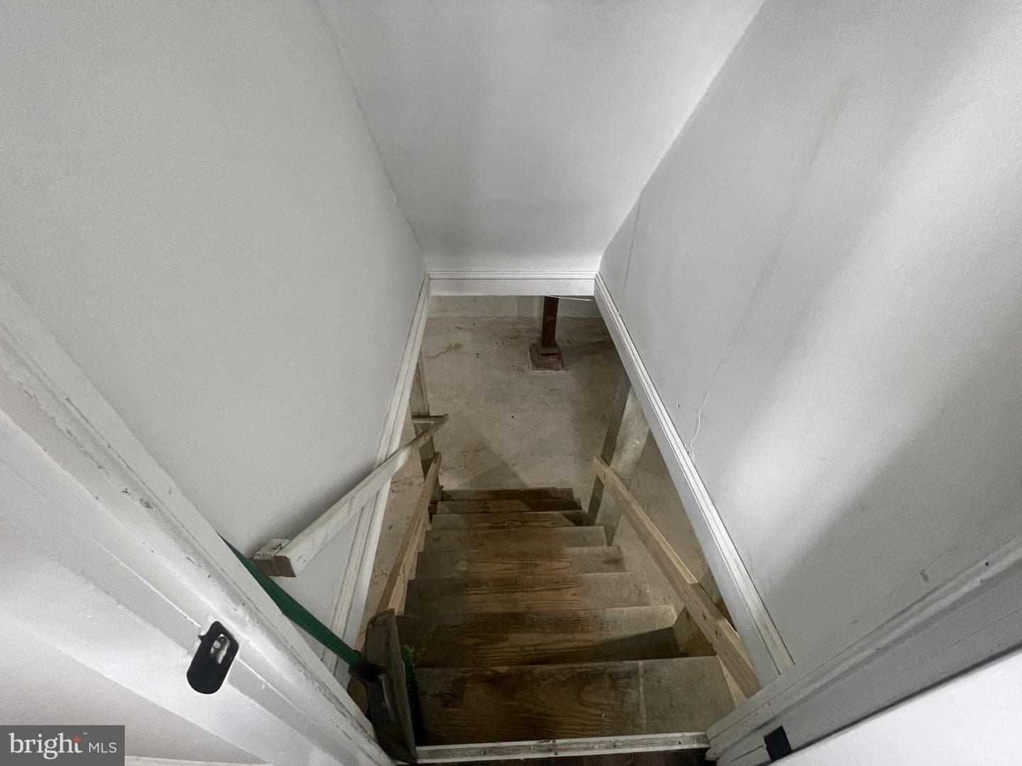 228 Glen Avenue photo 25