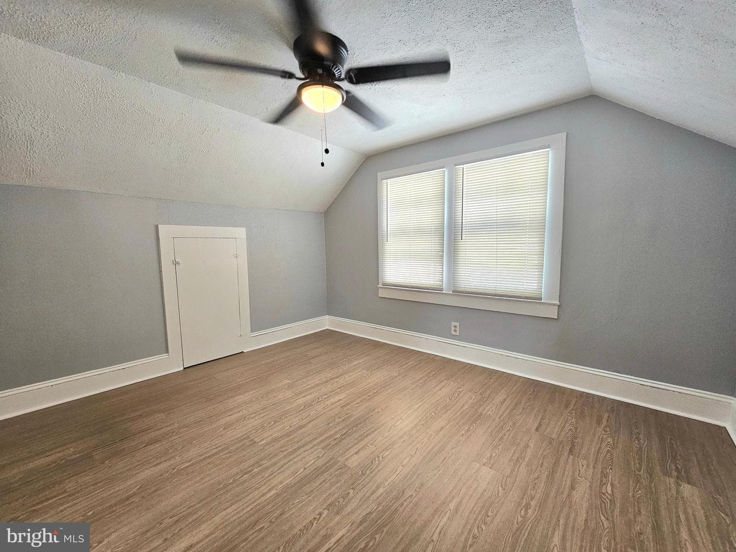 712 Ferndale Road photo 22