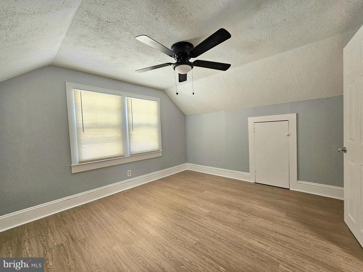 712 Ferndale Road photo 24