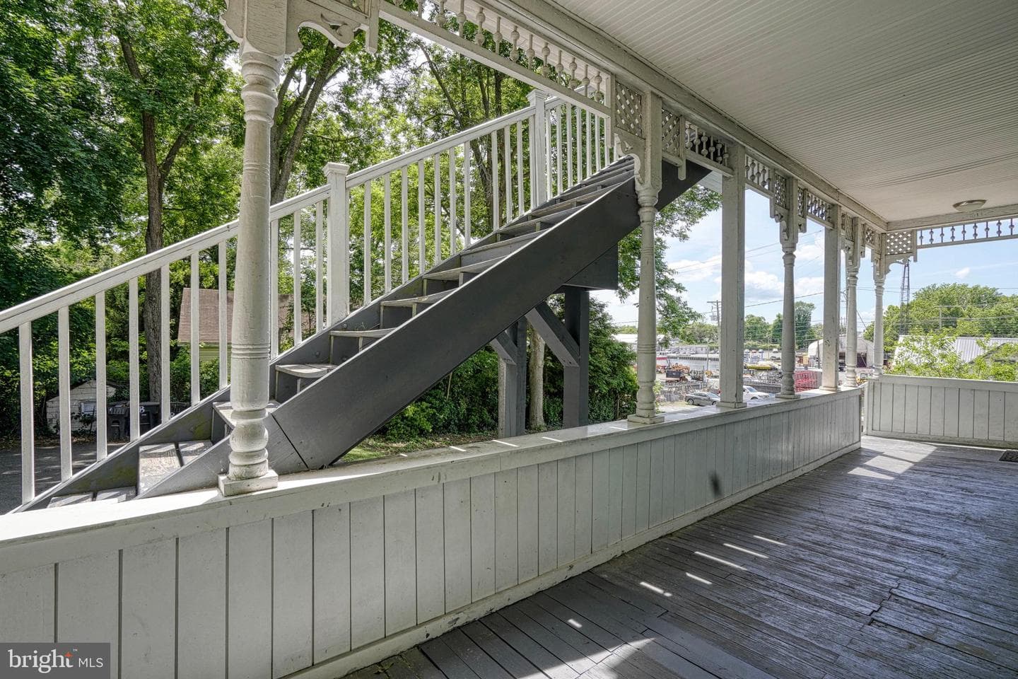 208 W Isabella St photo 64