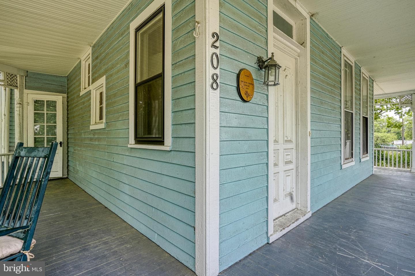 208 W Isabella St photo 79