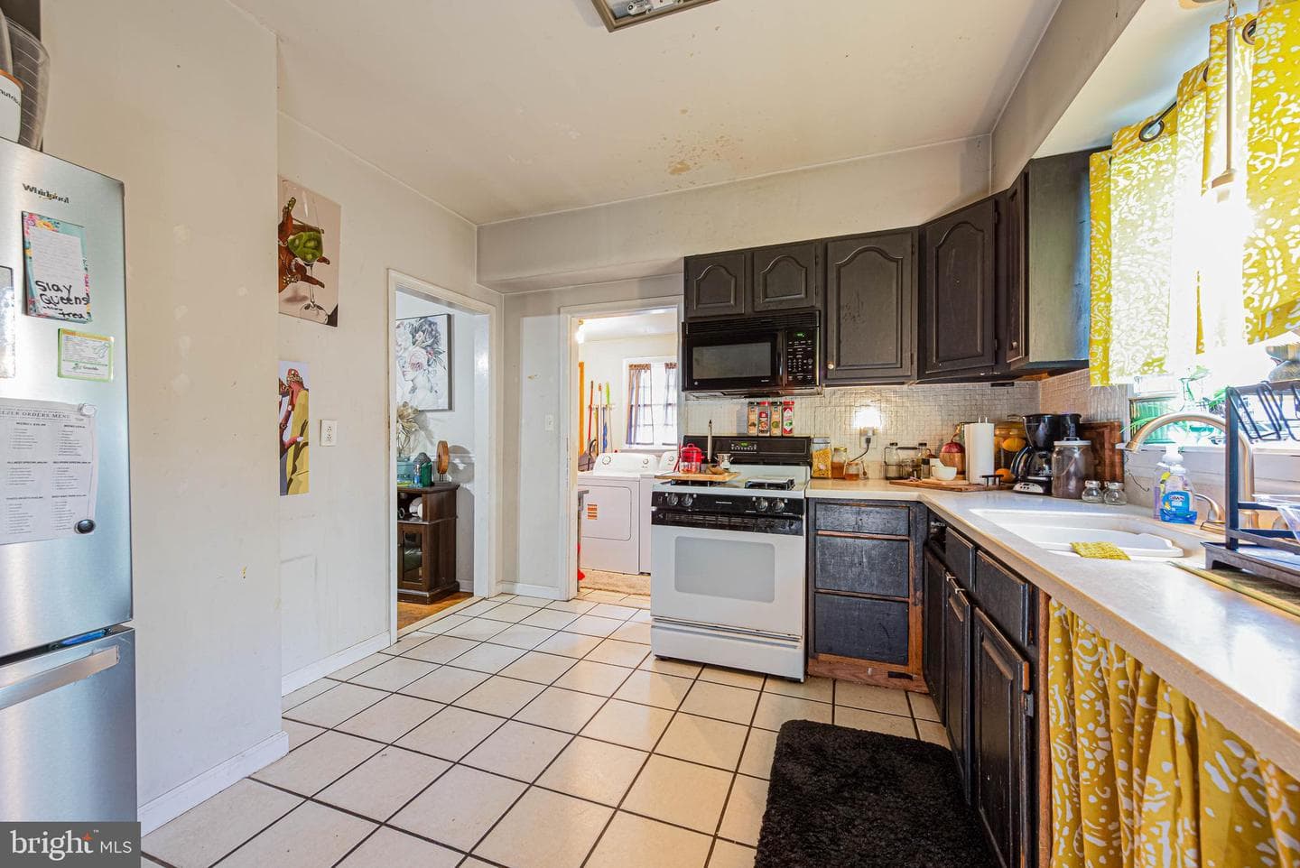 726 Smith Street photo 13