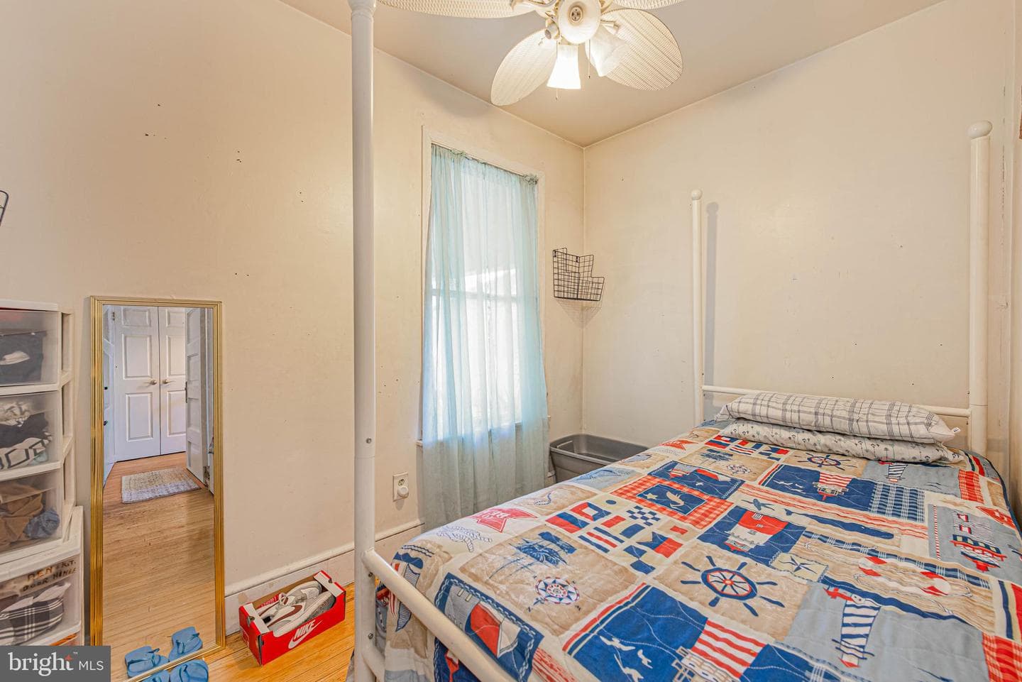 726 Smith Street photo 21