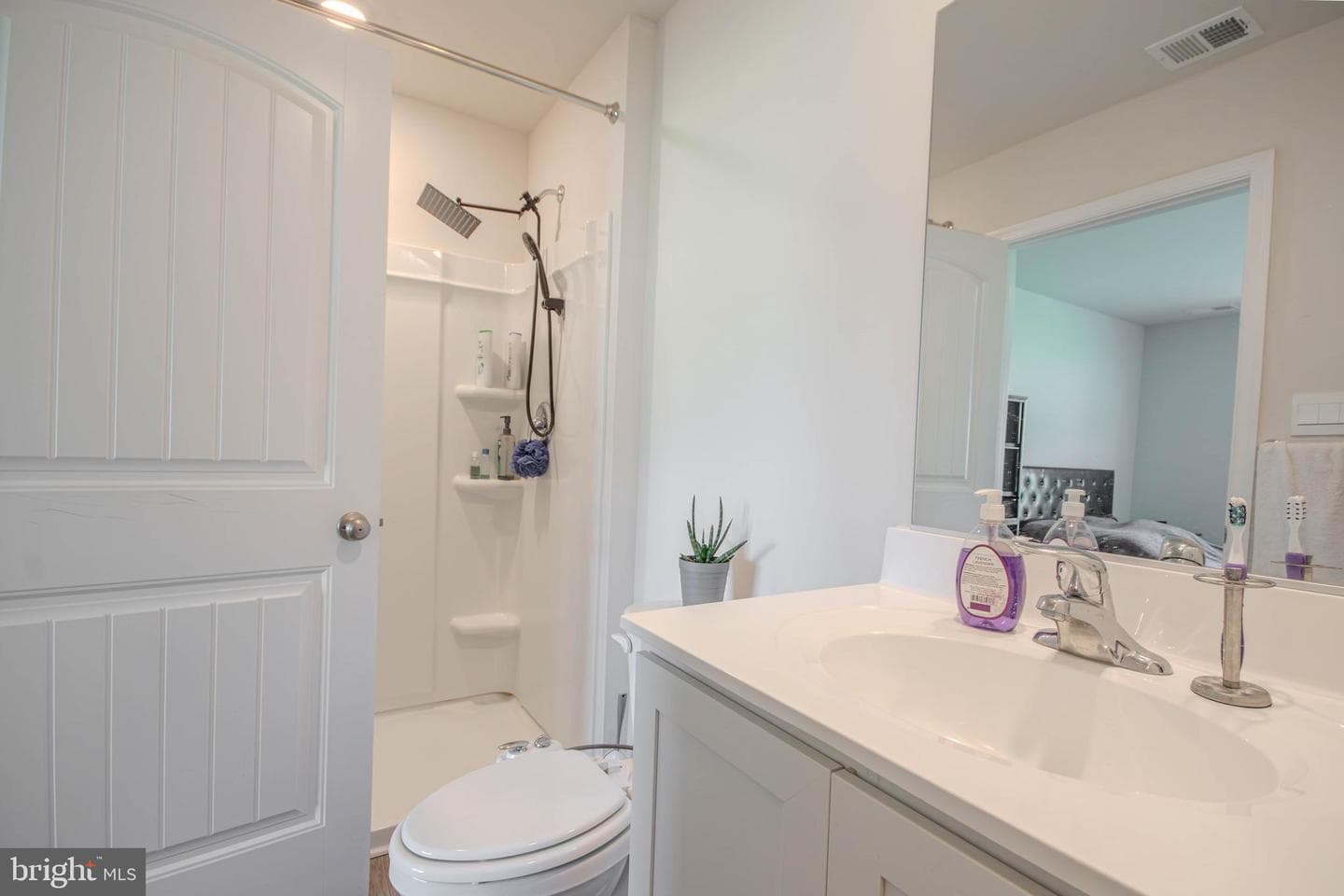 830 Tyne Loop photo 17