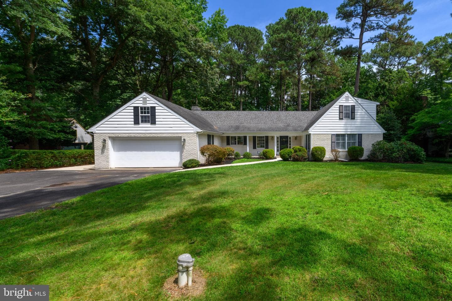 621 Douglas Road photo 52