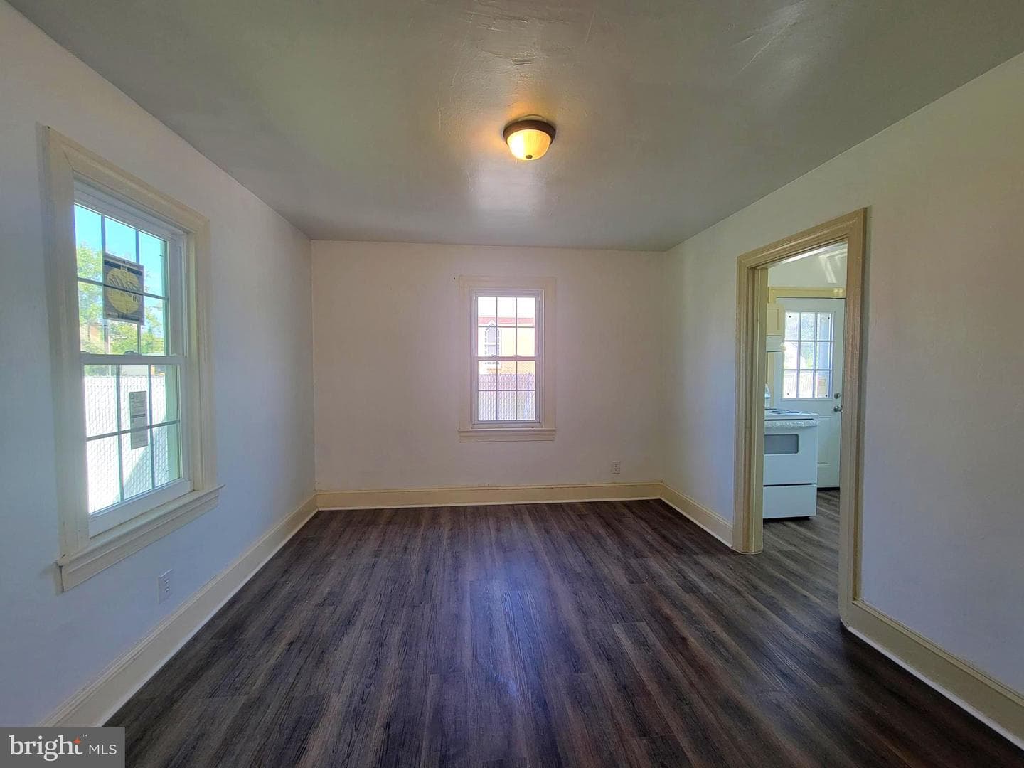 346 Delaware Avenue photo 4