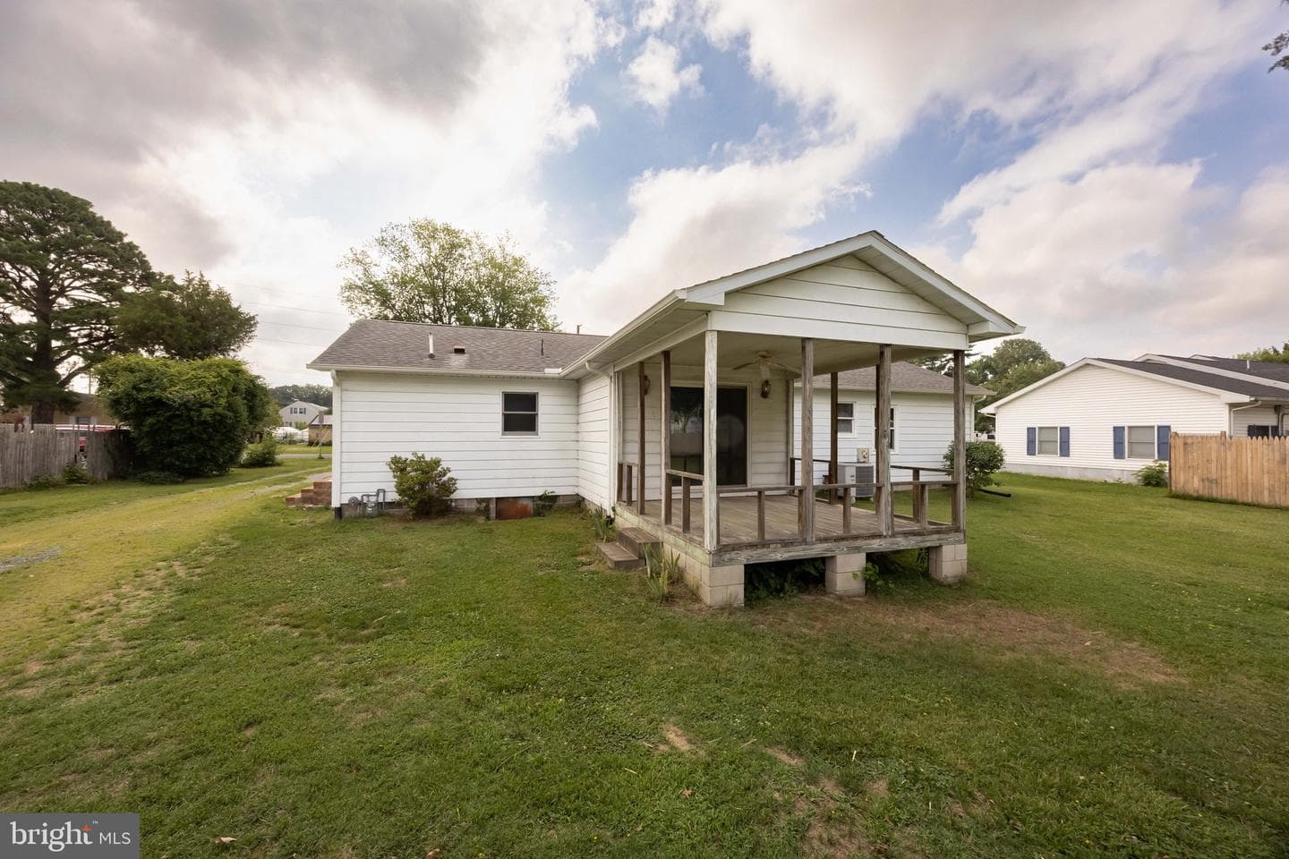 304 Calvin Drive photo 45