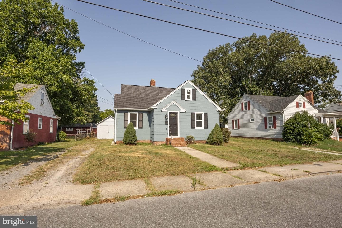 208 N Saratoga St photo 3
