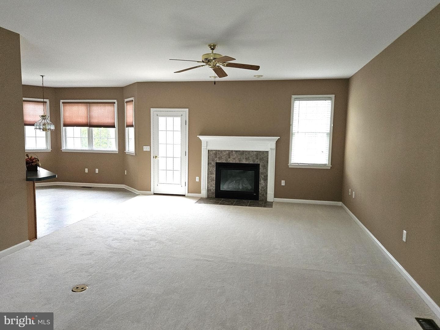 400 Parkwood Drive photo 7