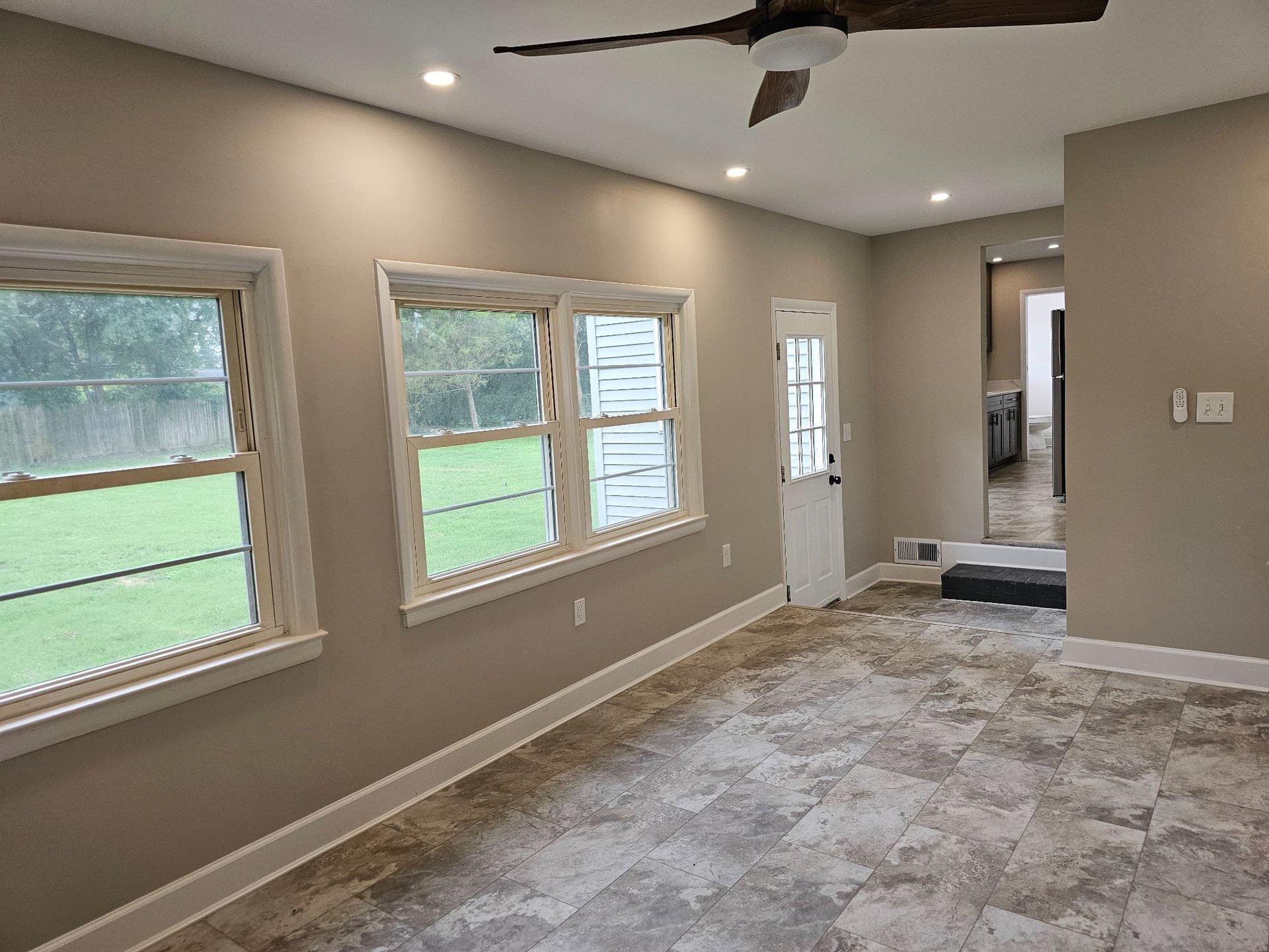 122 Hall Drive photo 14