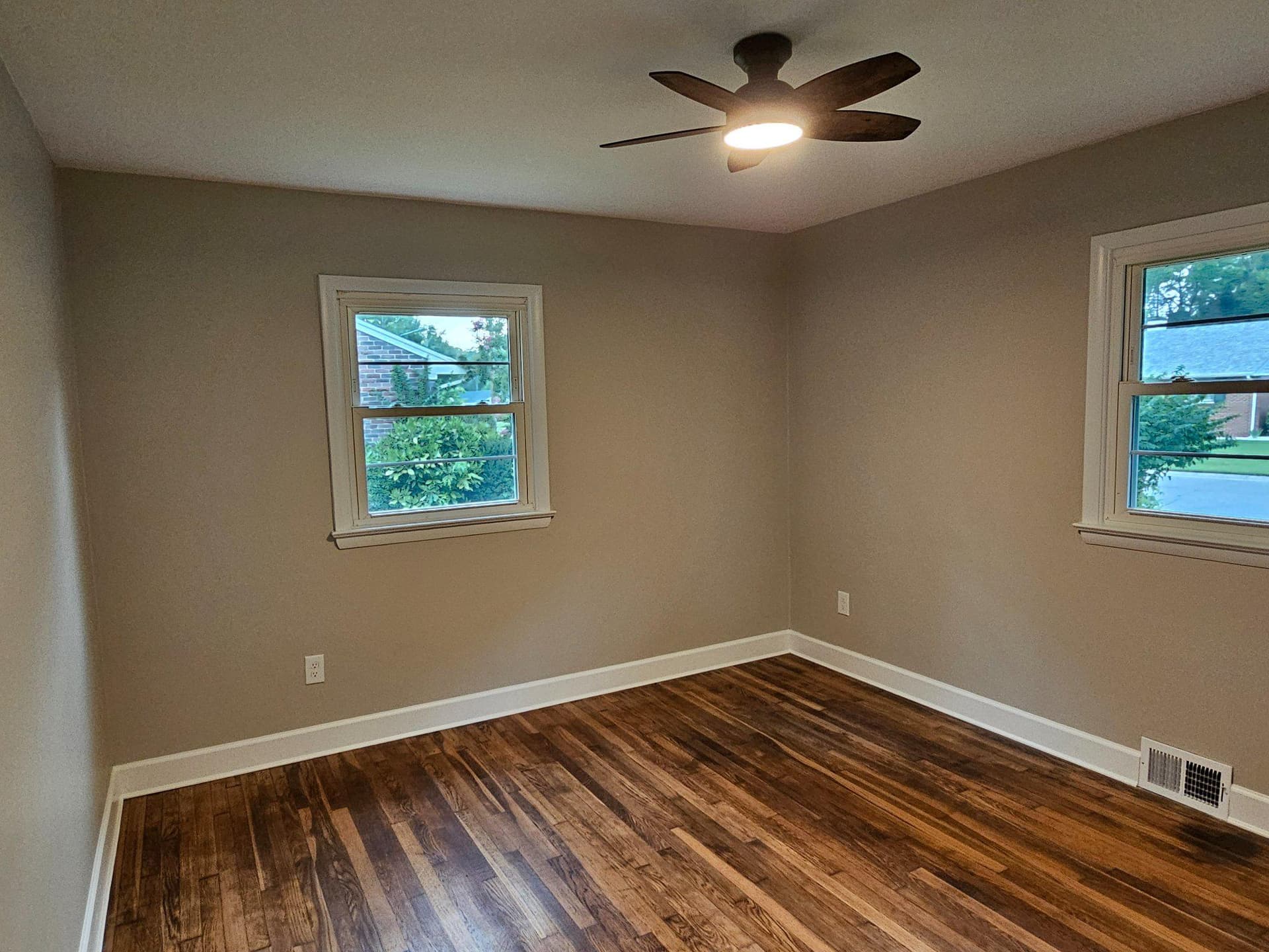 122 Hall Drive photo 19