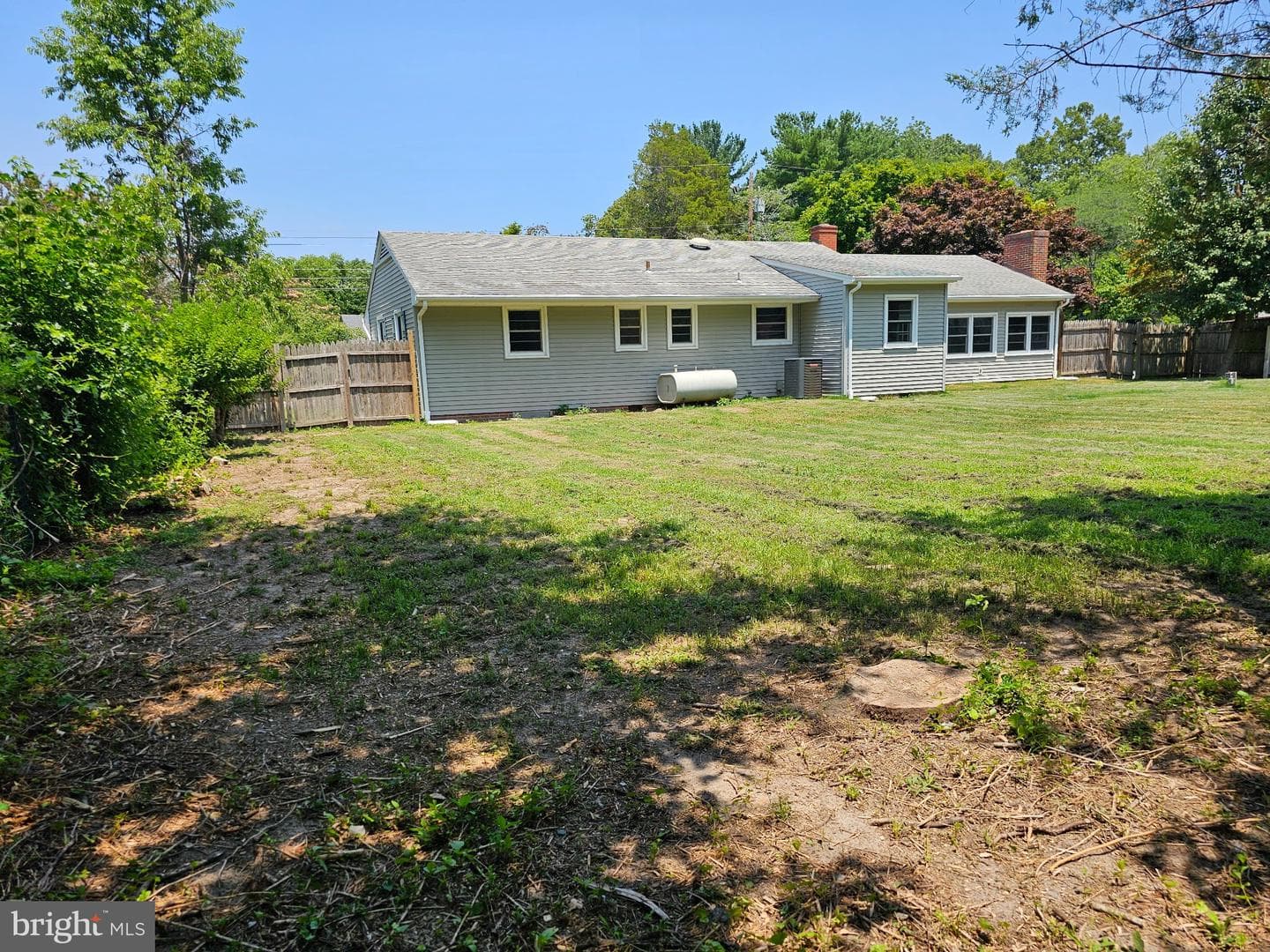 122 Hall Drive photo 6