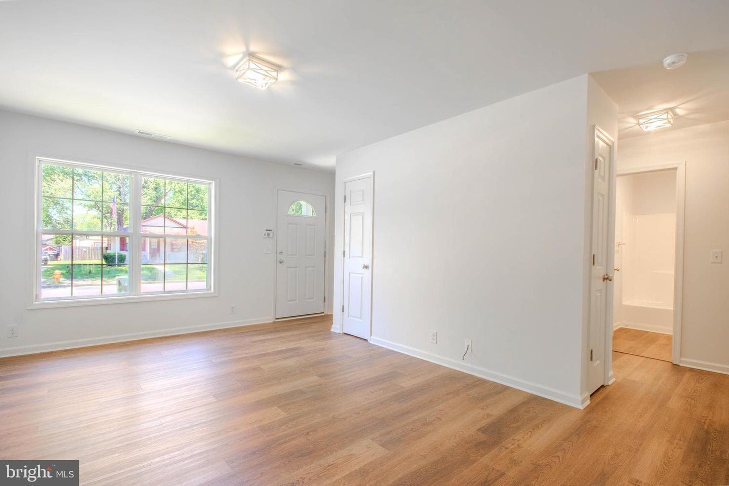 811 Springfield Circle photo 6
