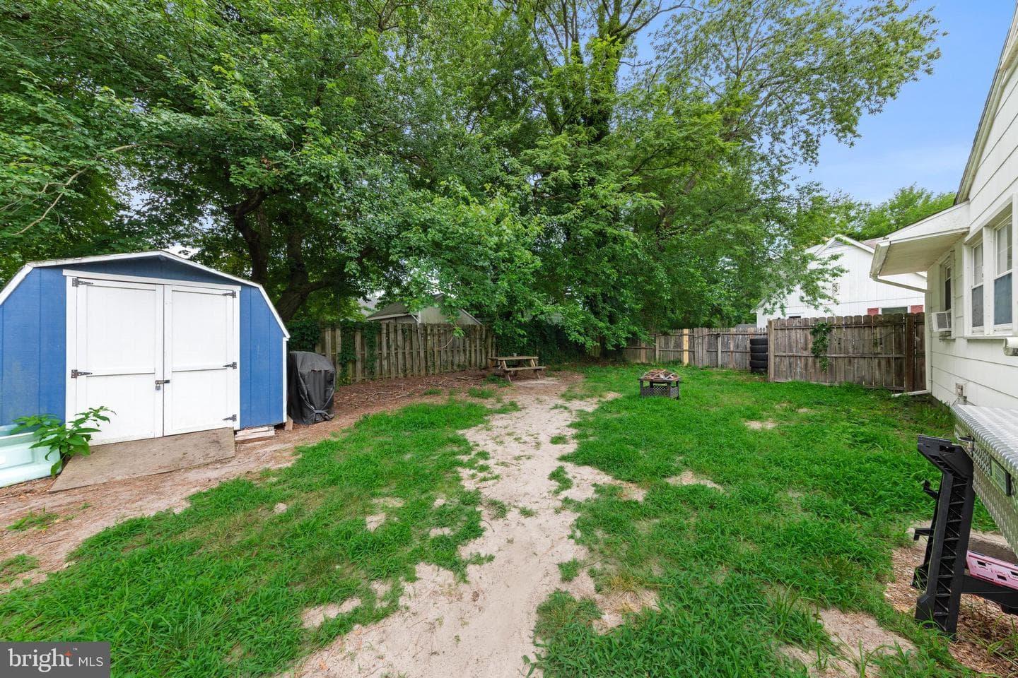 824 Springfield Circle photo 32