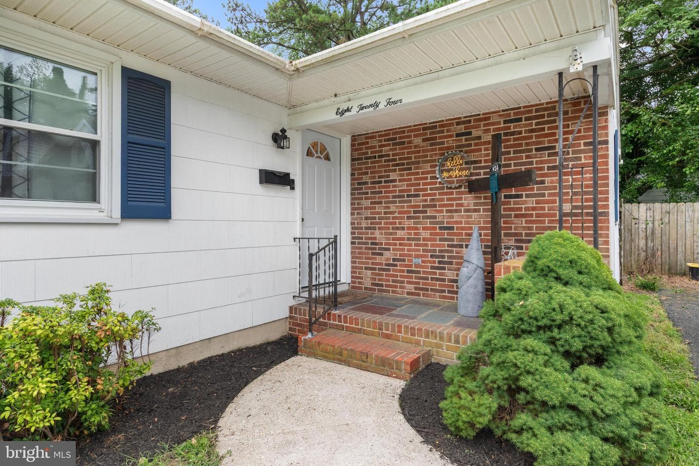 824 Springfield Circle photo 4