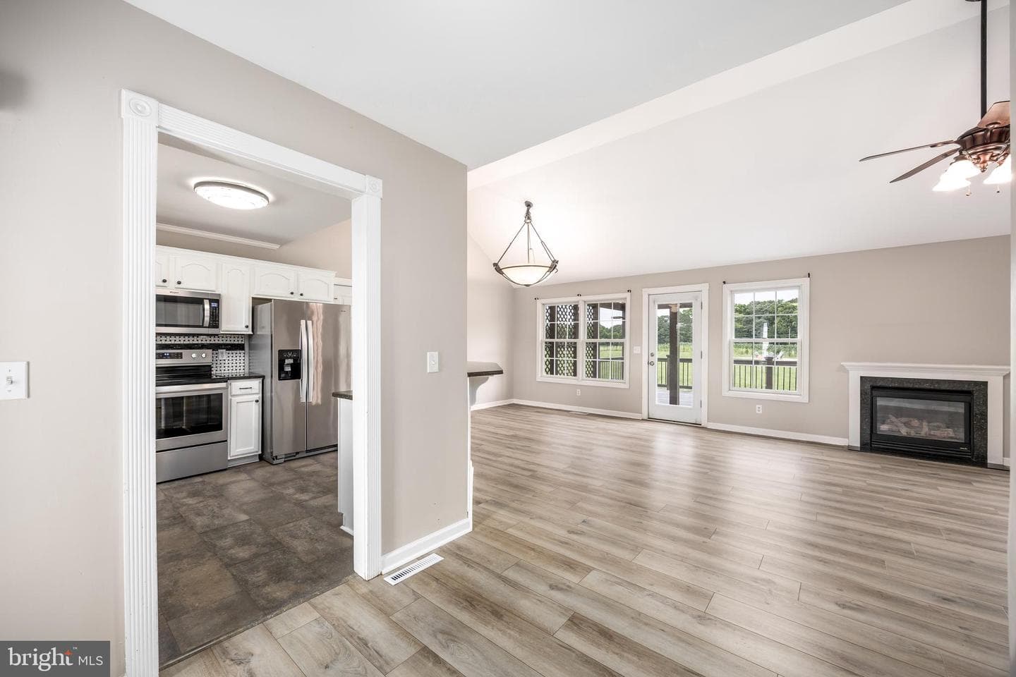 9358 Calvary Circle photo 10