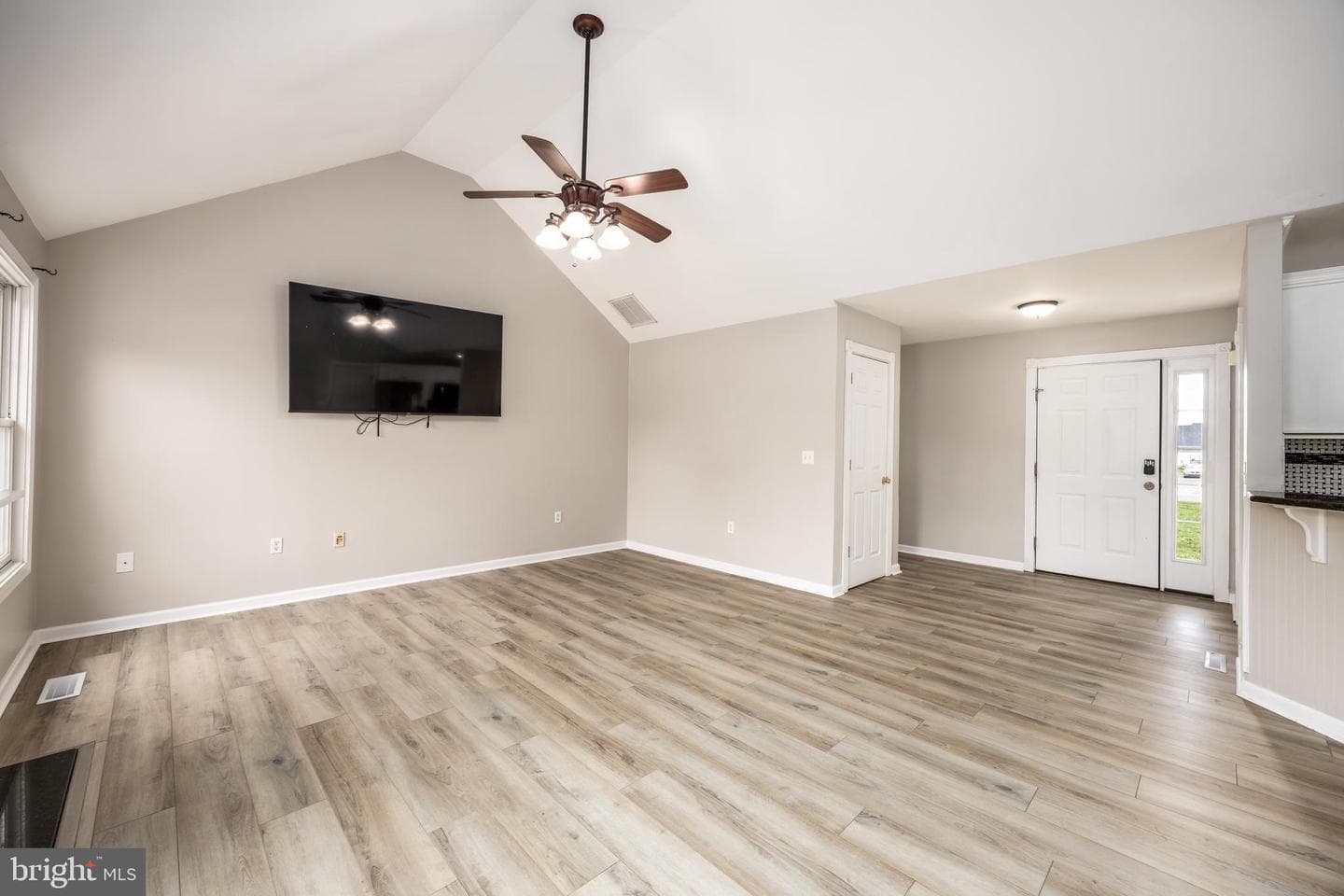 9358 Calvary Circle photo 19