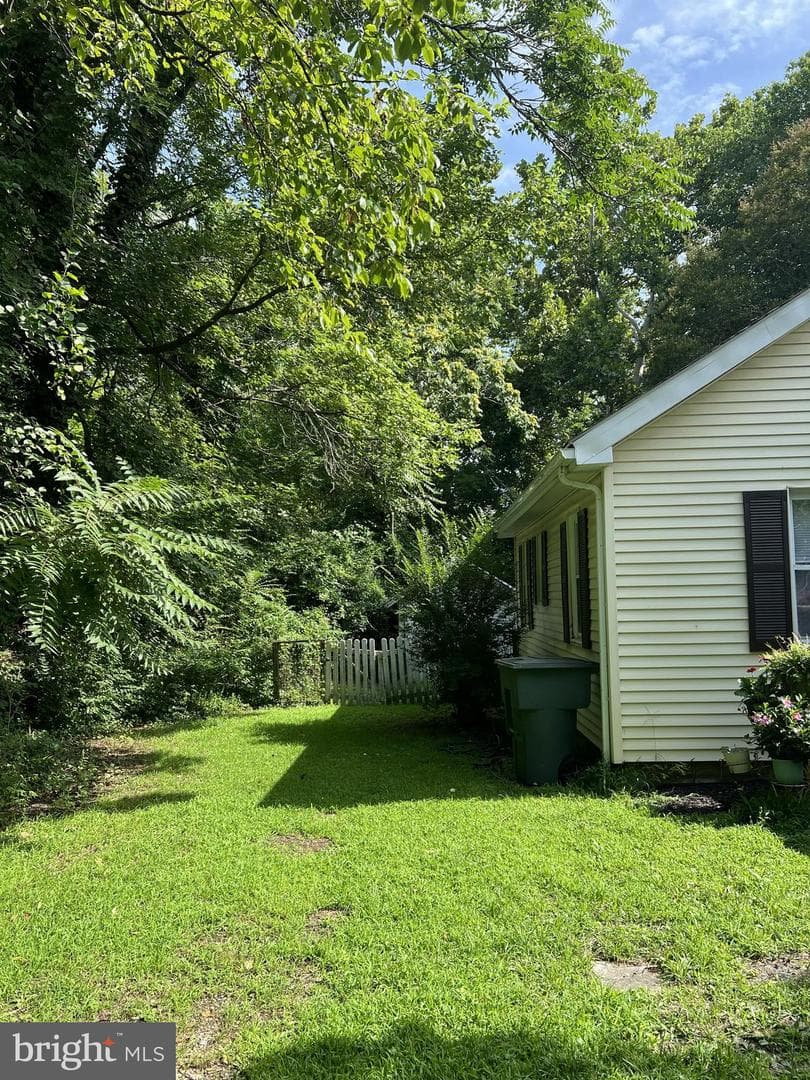 303 S Park Drive photo 3