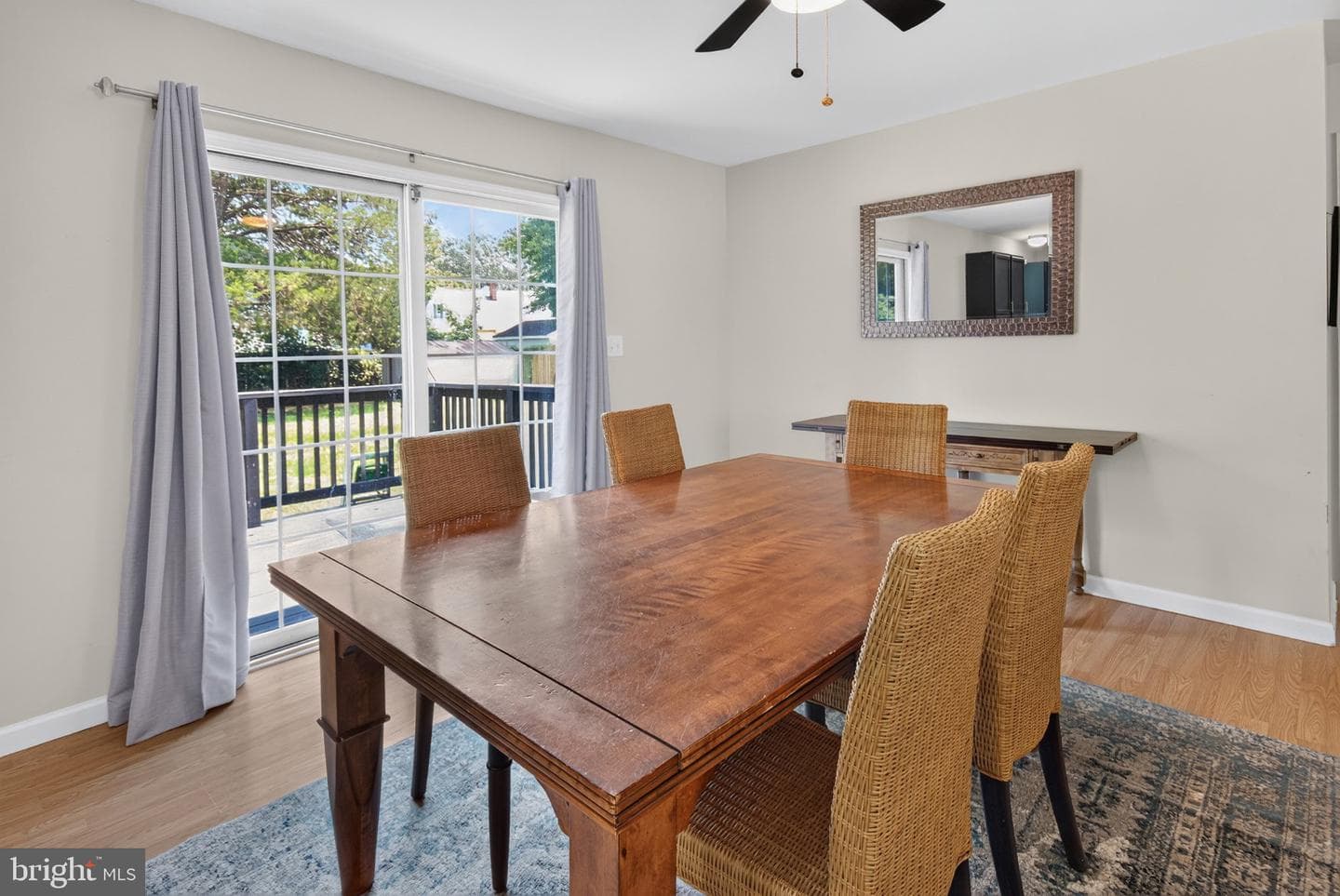1501 Laurel Drive photo 8