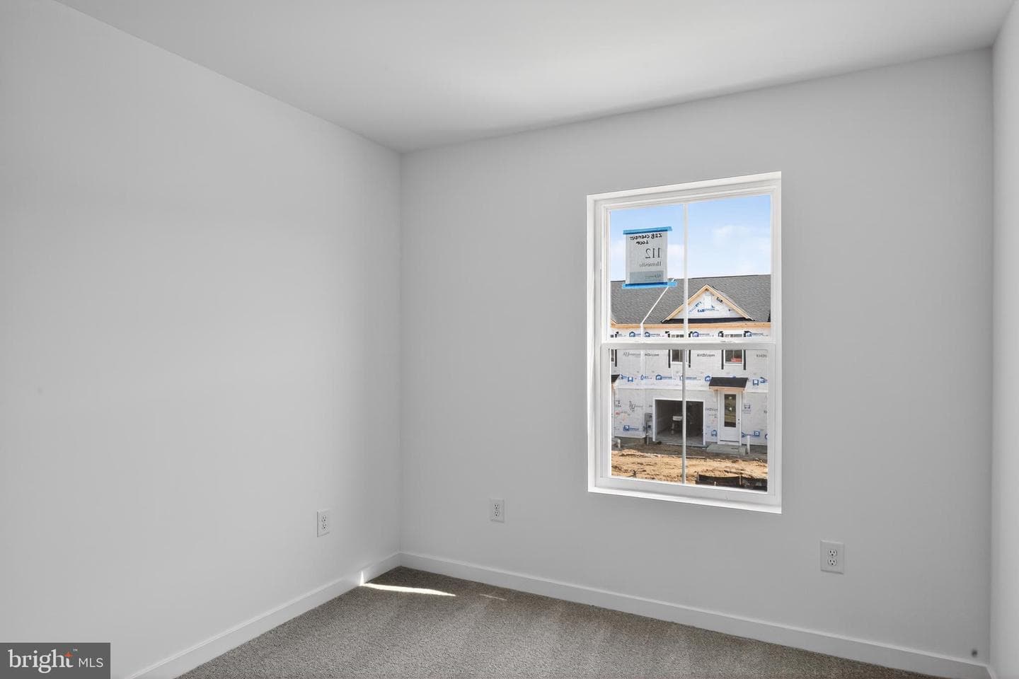 306 Clement Loop photo 18