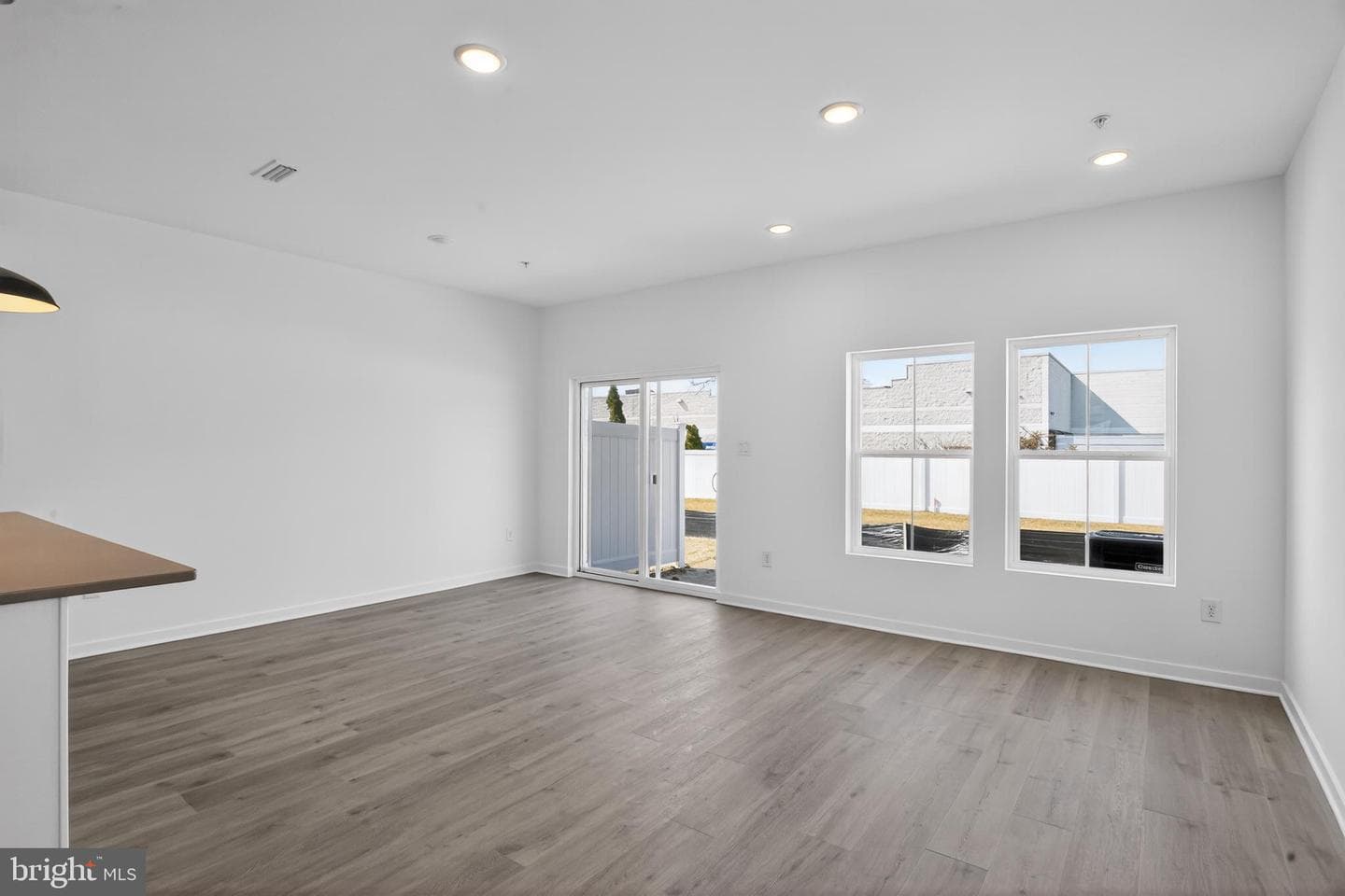 306 Clement Loop photo 21