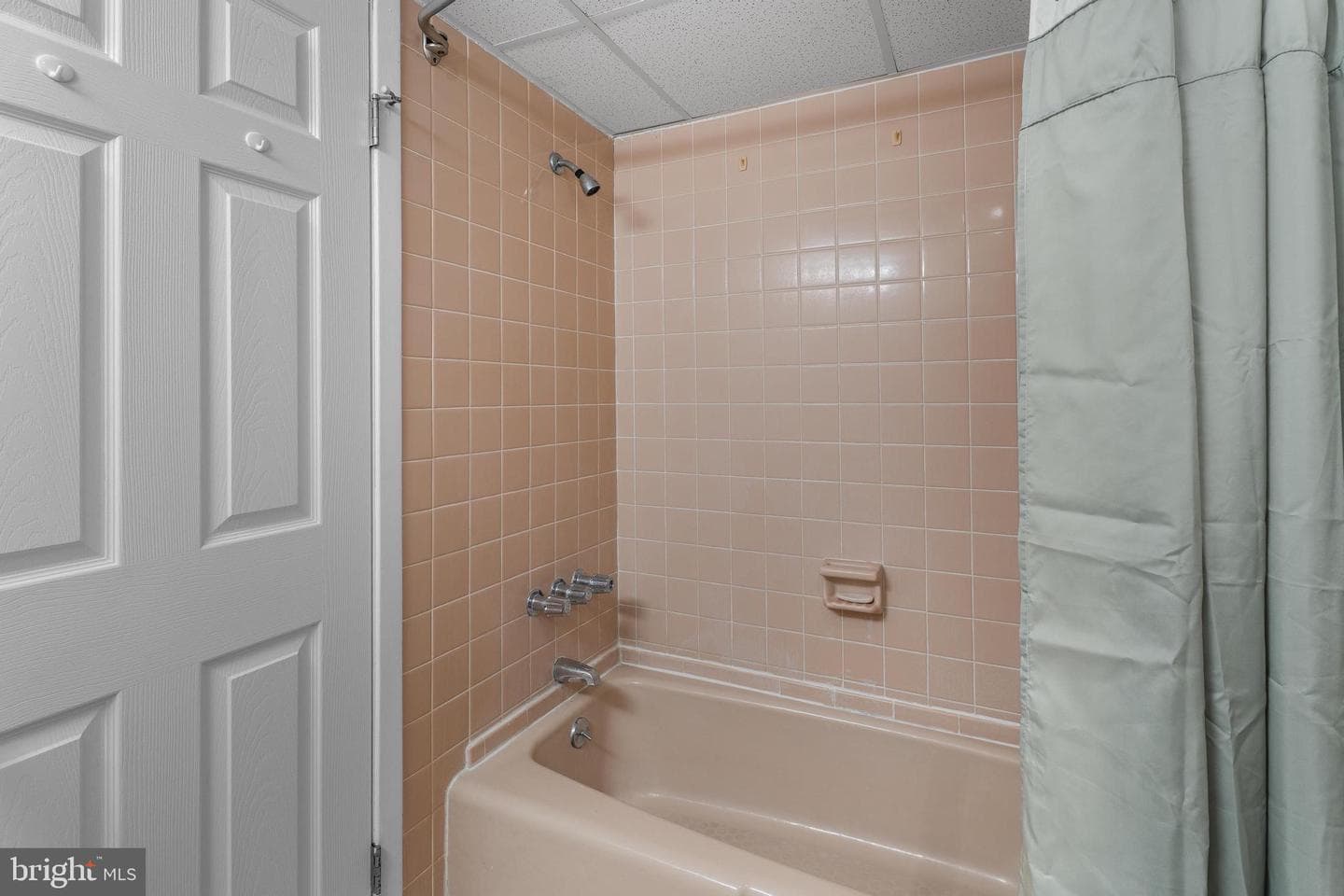 5907 Atlantic Avenue #205 photo 20