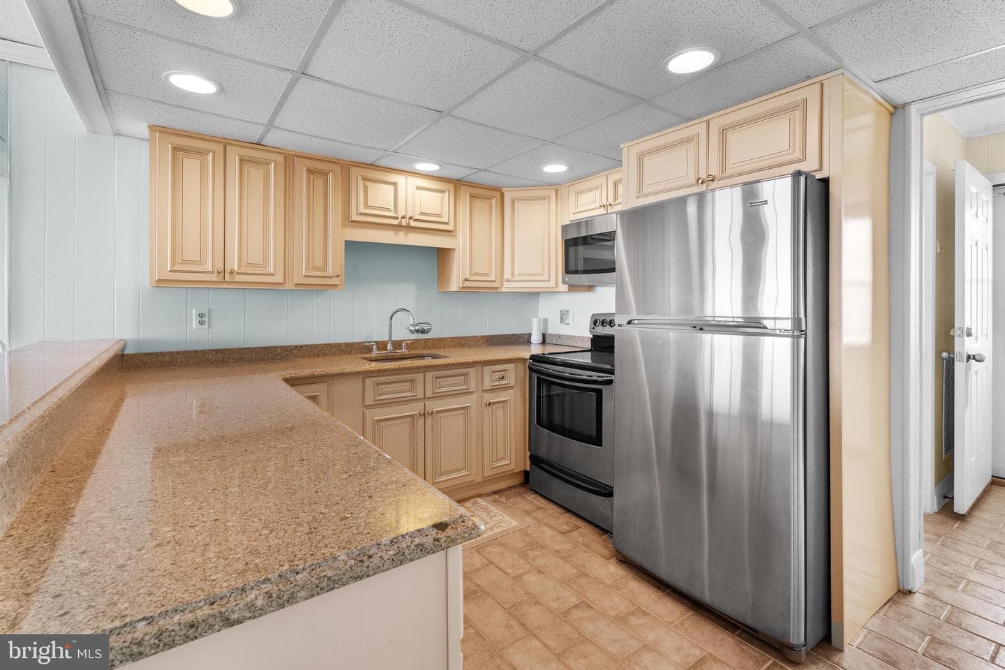 5907 Atlantic Avenue #205 photo 22