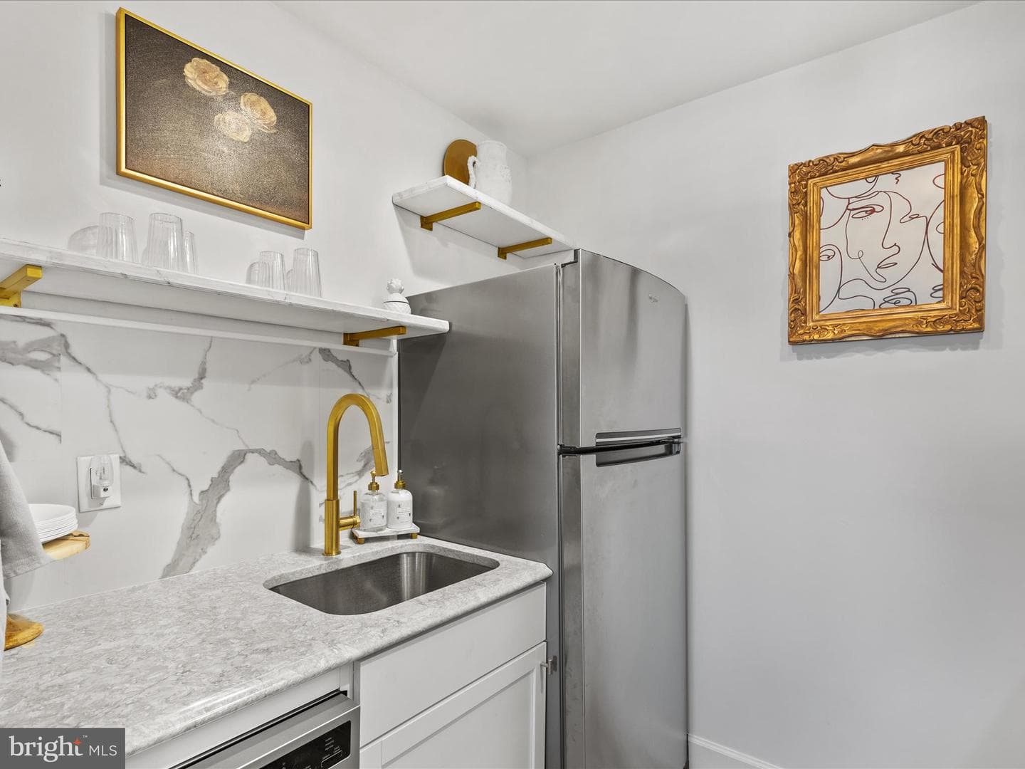 417 Robin Drive #b302 photo 17
