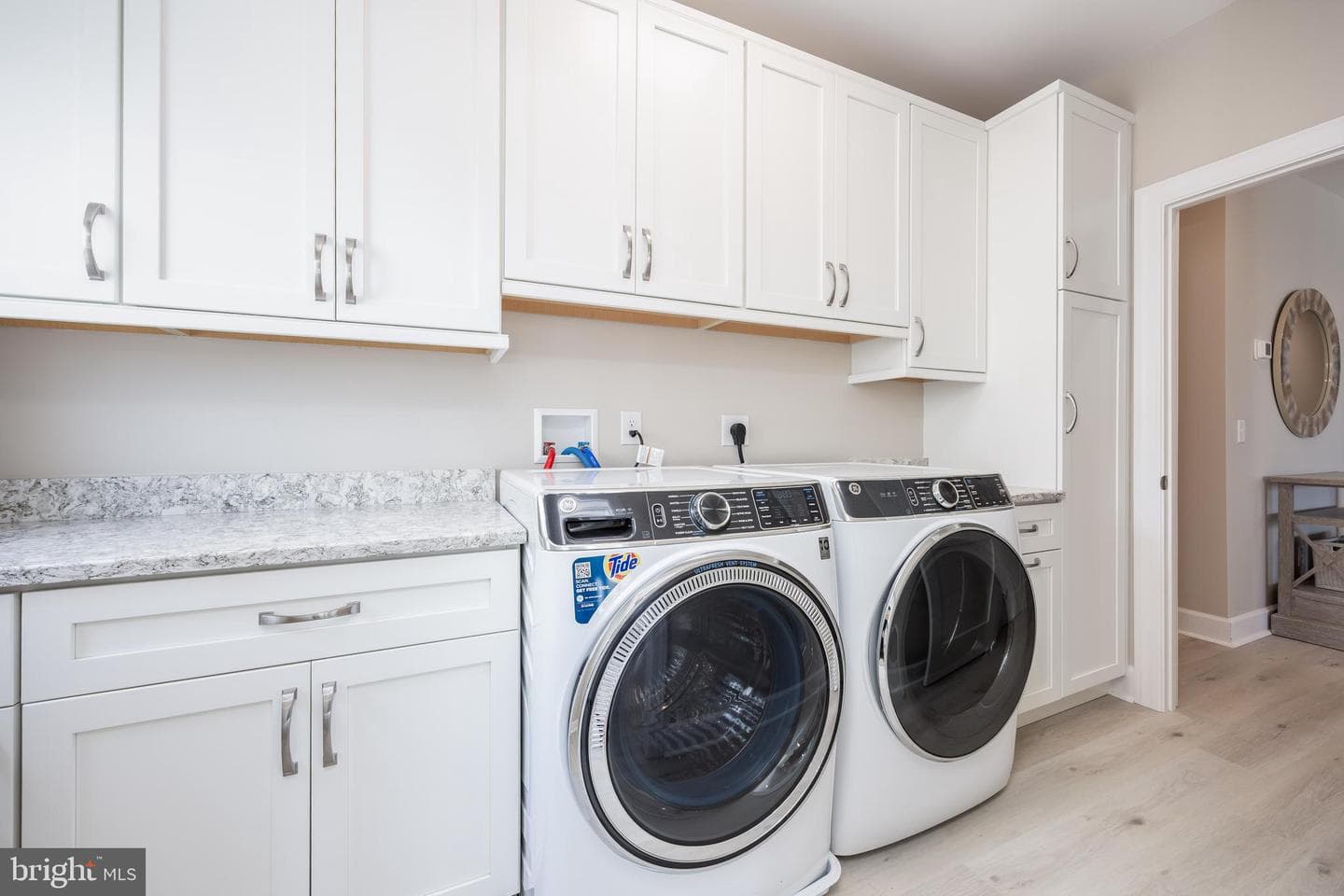 1505 Saint Louis Avenue #302 photo 31