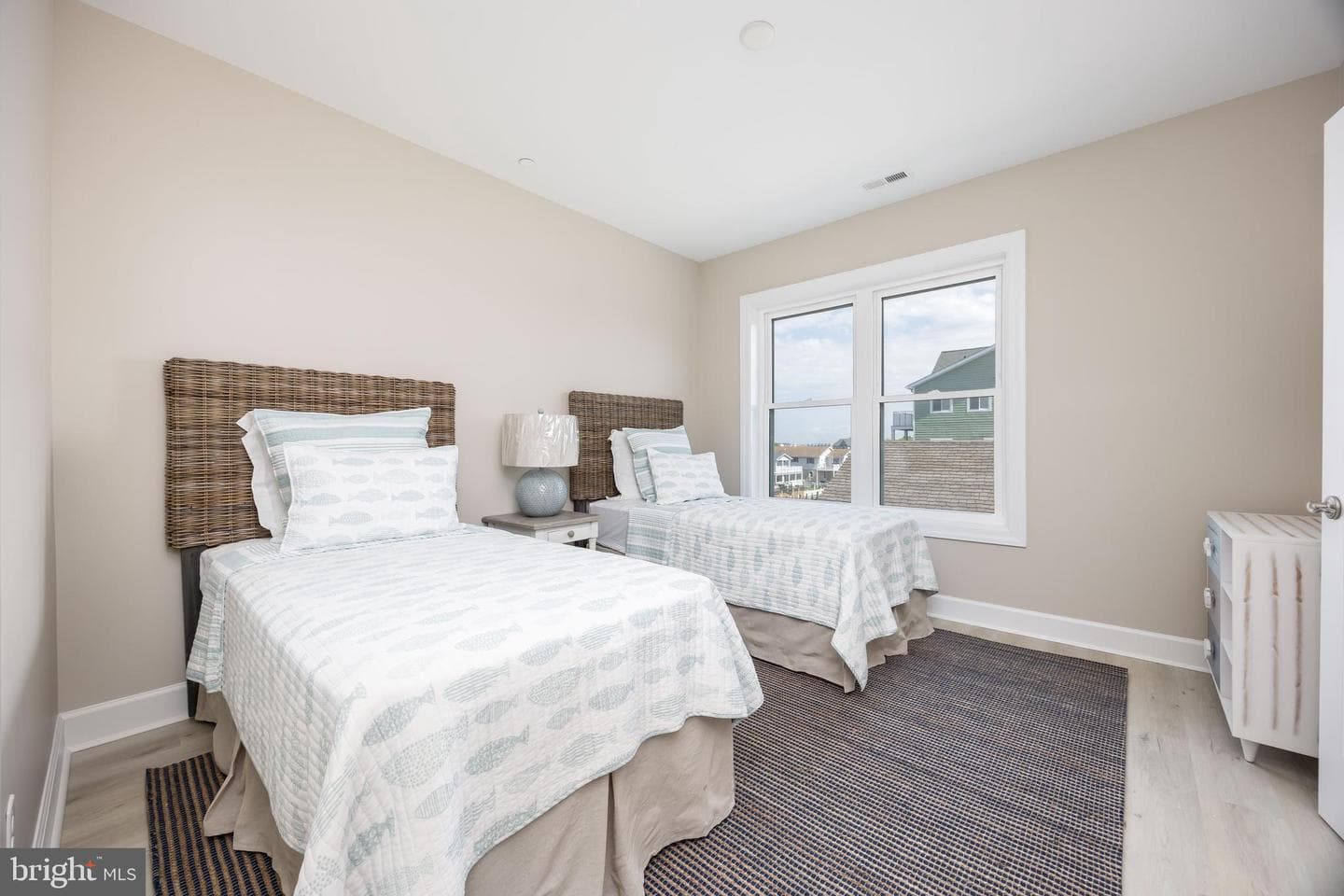 1505 Saint Louis Avenue #302 photo 34