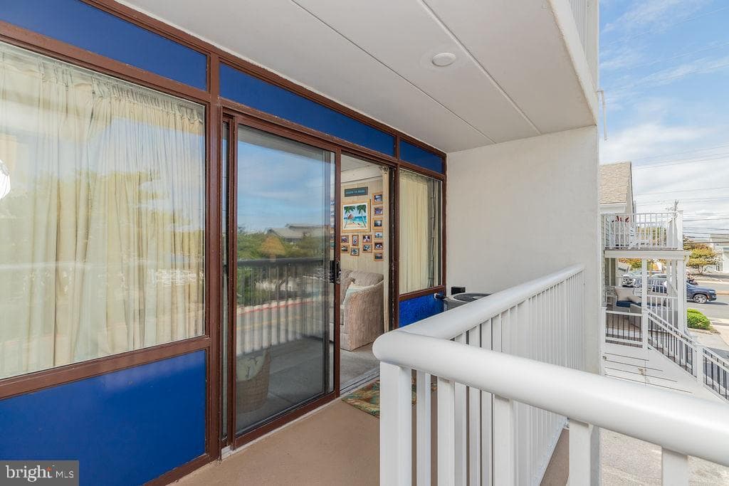 15 35th Street #206 photo 4