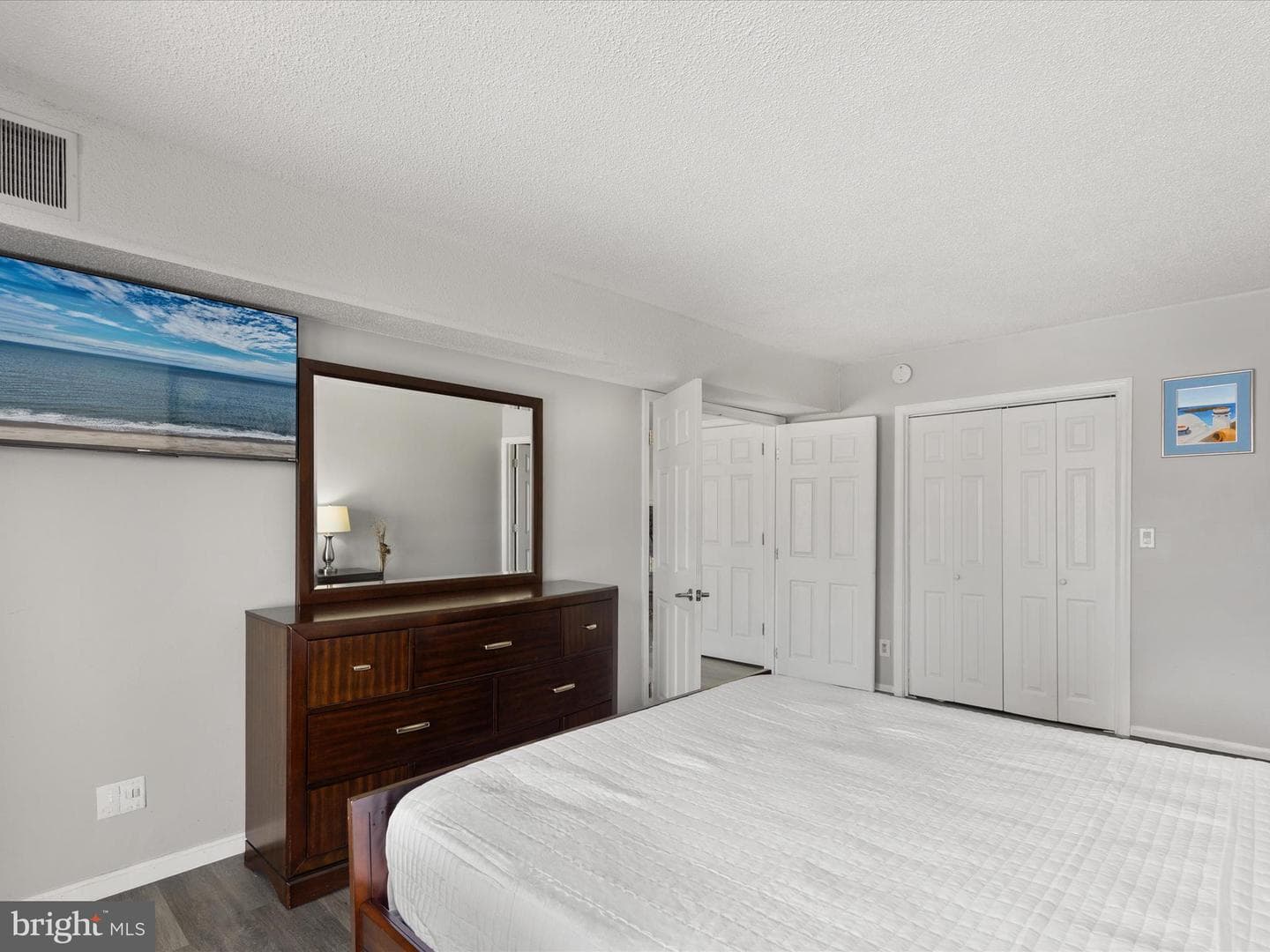 510 Penguin Drive #302 photo 28