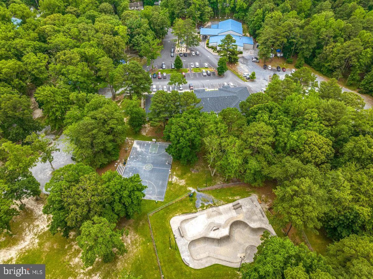 4 Preakness Drive photo 110