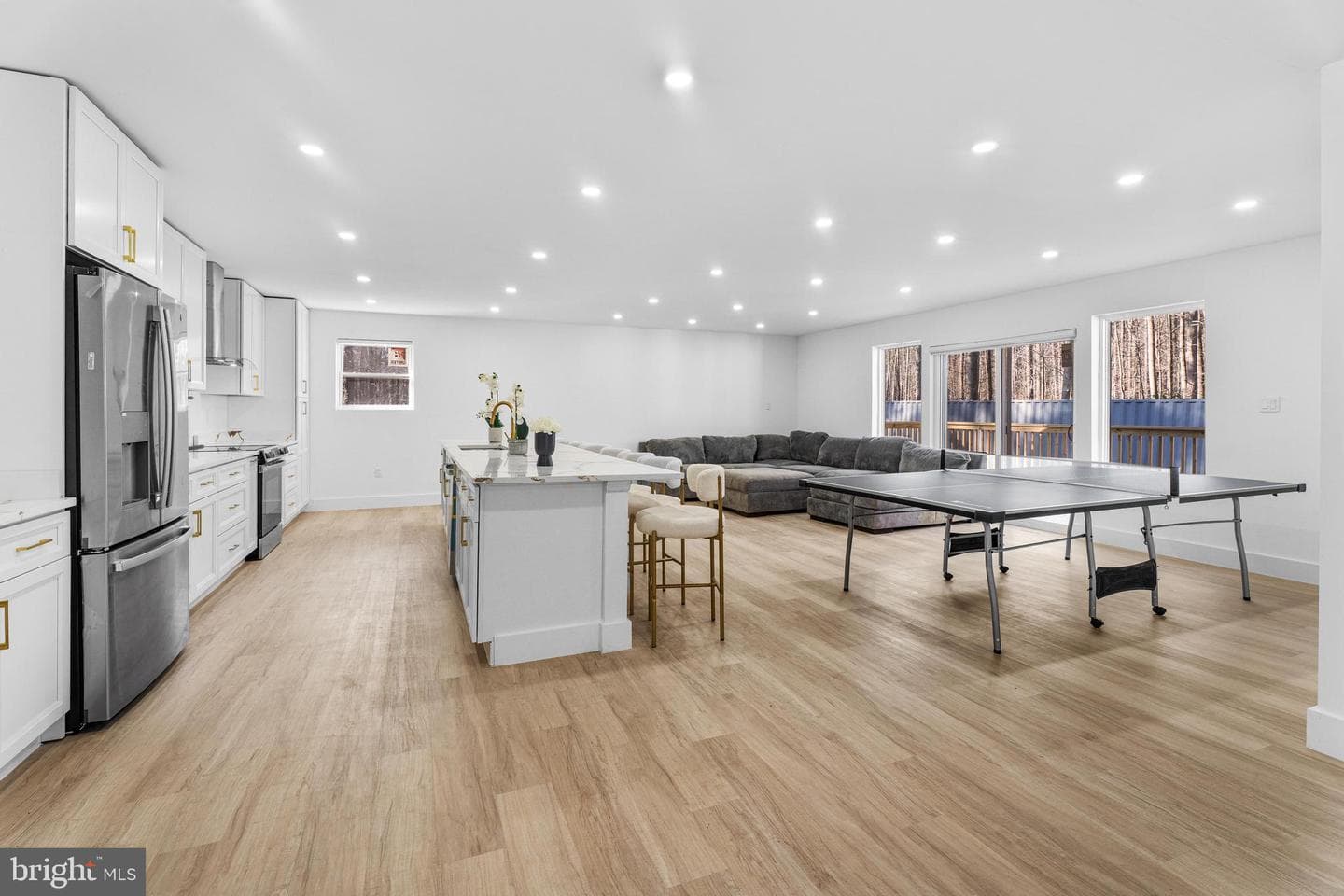 10231 Henry Road photo 18