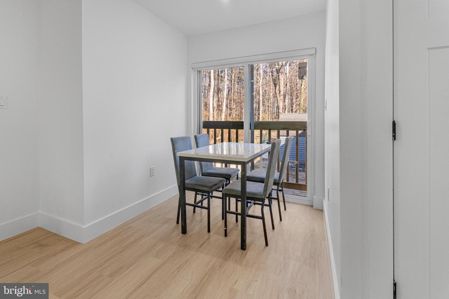 10231 Henry Road photo 23
