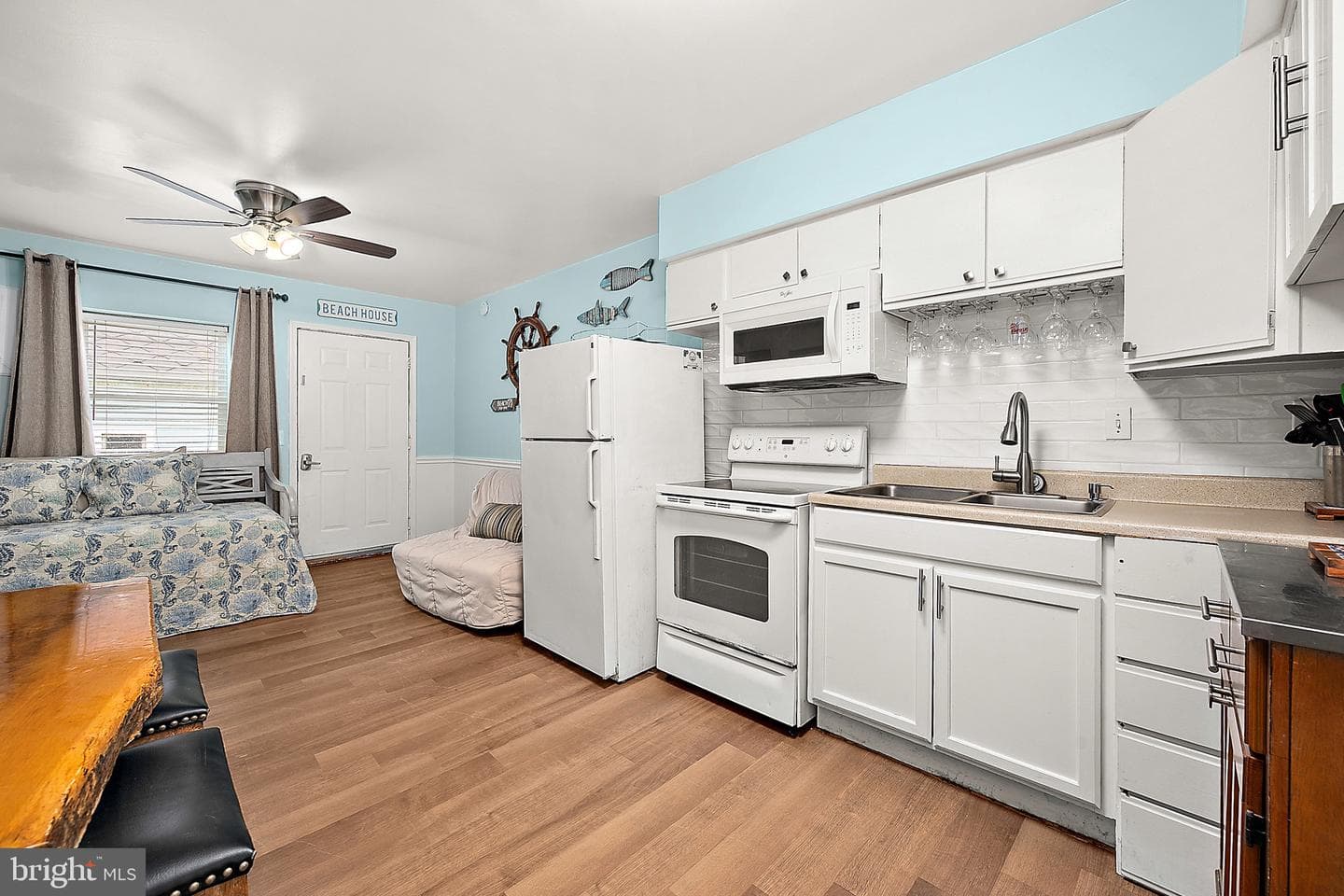 106 Talbot Street #201 photo 11
