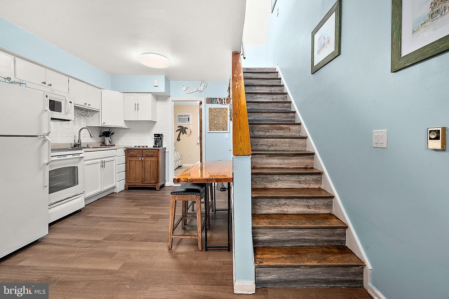 106 Talbot Street #201 photo 14