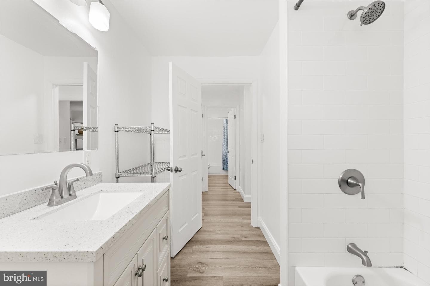 2801 N Baltimore Avenue #103 photo 26