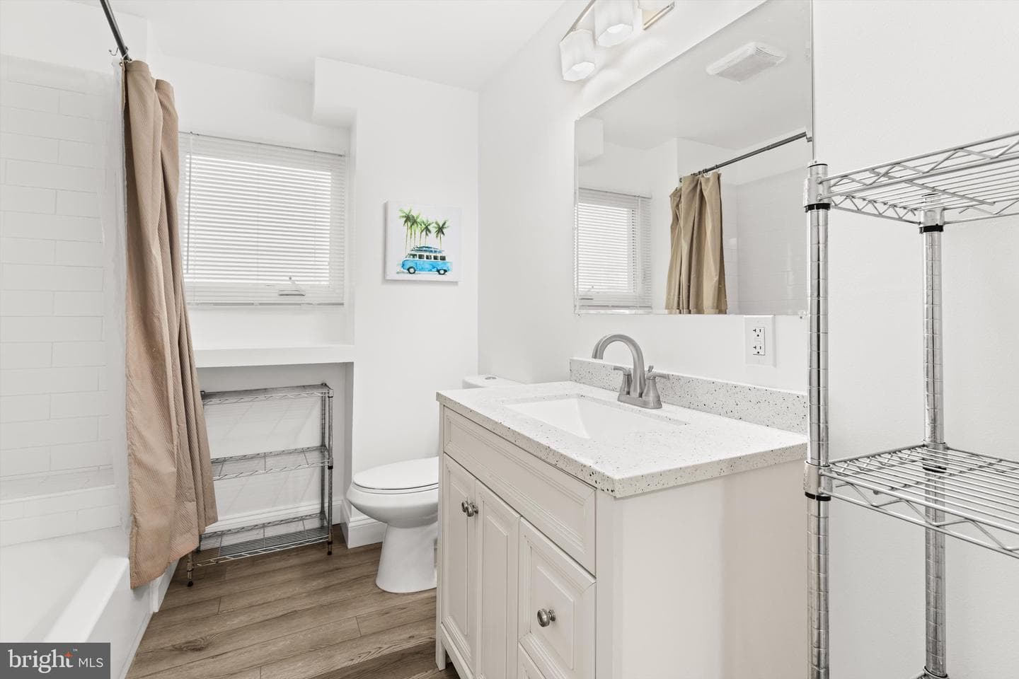 2801 N Baltimore Avenue #103 photo 27