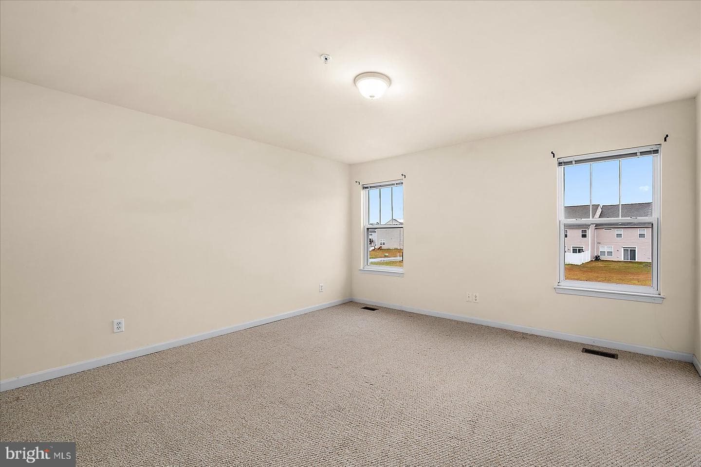 372 Schooner Lane photo 29