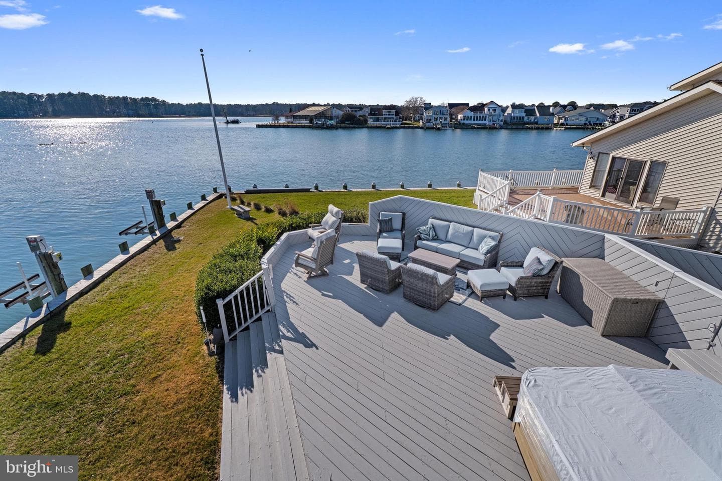 26 Mallard Dr W photo 56