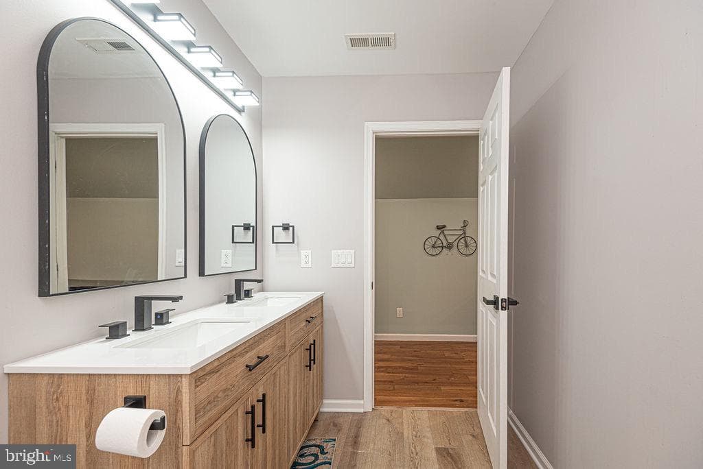 10342 Friendship Road photo 48