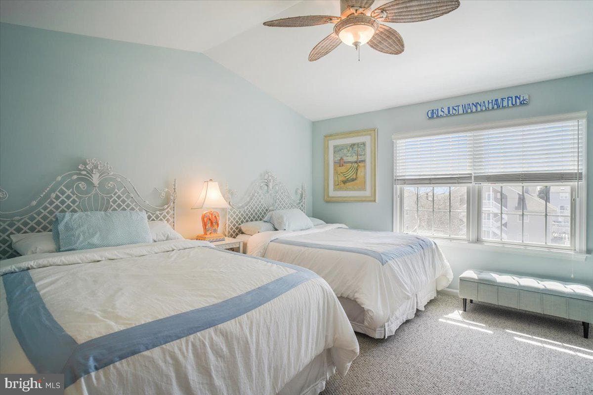 712 Mooring Road photo 25