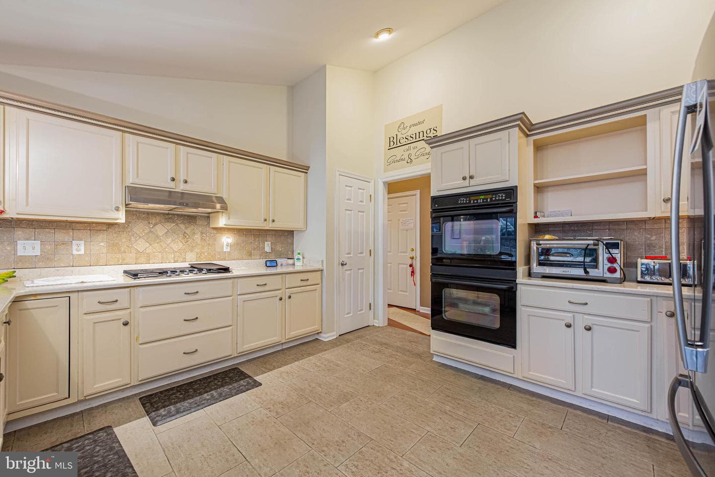 12533 Whispering Woods Drive photo 16